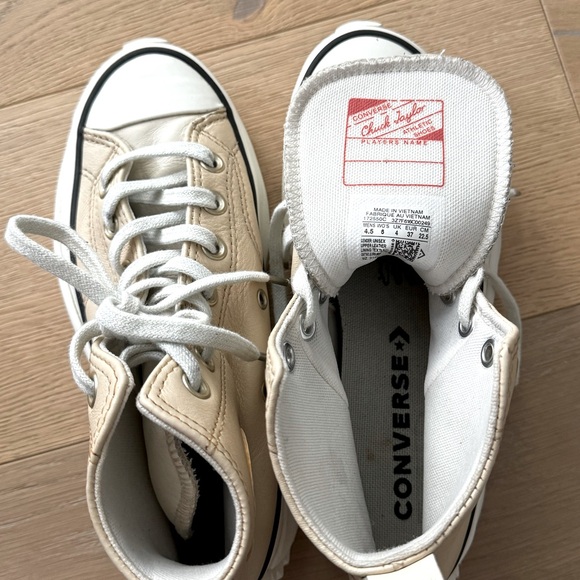 Converse Women's Run Star Hike Platform Chunky Sneakers - Picture 8 of 8